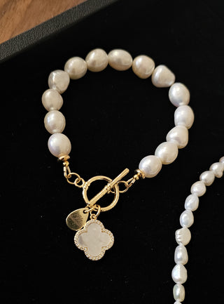 Pearl Set (Necklace, Bracelet, Earrings)