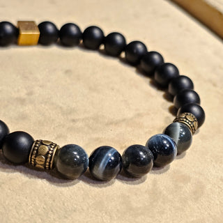 Blue Hawk Eye And Onyx (8mm) Logo Bracelet