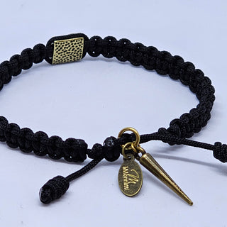 Zen Weave Macrame Boho Braided Bracelet in Black - Matt Gold Peak Pulse Charm