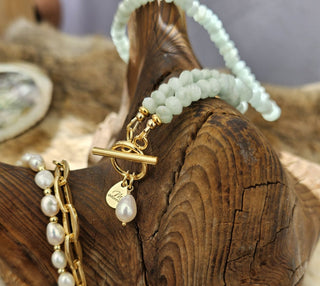 Green MoonStone Toggle Necklace with Pearl Dangle