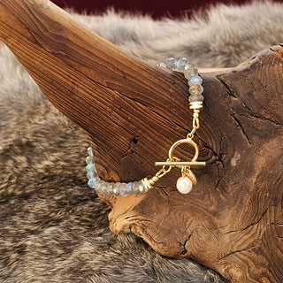 Labradorite (Grade AAA Faceted Donut) 18K Gold Filled Toggle Bracelet with Pearl Dangle