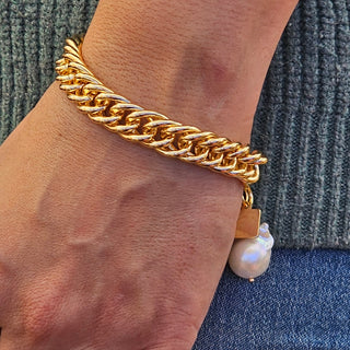 18K Gold Filled Double Curb Chunky Chain Toggle Bracelet with Baroque Pearl Charm