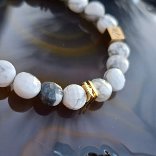 White Howlite (Faceted Coin Shape) Toggle Bracelet