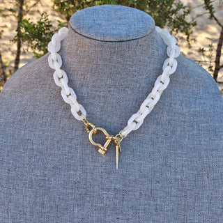 Shackle Clasp  with Spike in Ivory Resin chain _ 18K Gold Filled