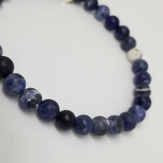 Sodalite and Whitet Howlite (6mm) Bracelet (6mm)